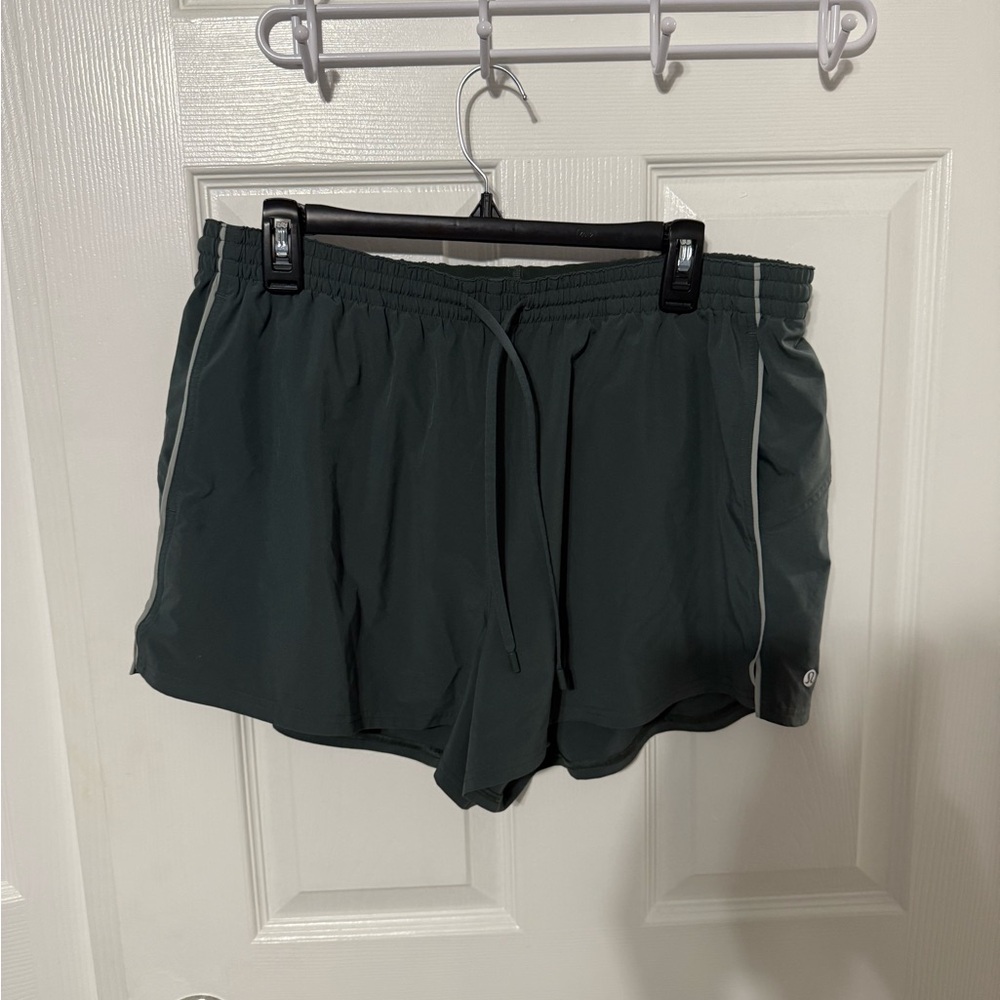 Womens Lululemon Court Rival Shorts